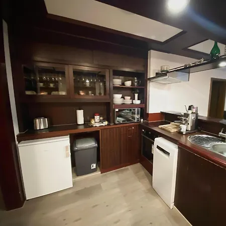 6 Apartment *