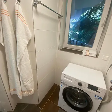 Apartment 6